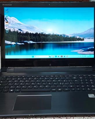 Notebook Lenovo i7 touchscreen convertibile 8GB.
