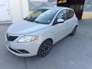 LANCIA YPSILON 1200 (FIRE) 8V GPL  " MYA"
