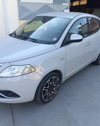 LANCIA YPSILON 1200 (FIRE) 8V GPL  " MYA"