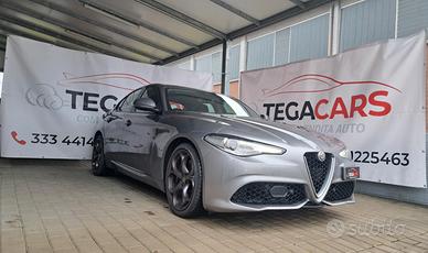 Alfa Romeo Giulia 2.2 Turbodiesel 210 CV AT8 AWD Q