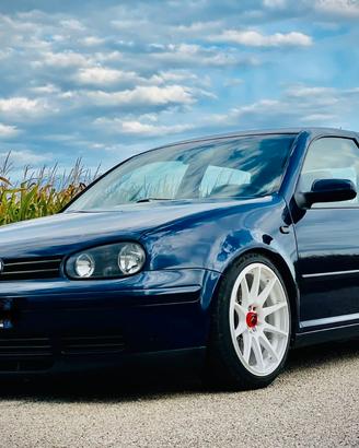 VOLKSWAGEN Golf 4ª serie GTI TURBO 1.8T - 2001