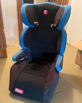 Seggiolino e rialzo auto per bambino 15-25 kg