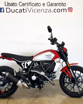 DUCATI Scrambler 800 ICON RED