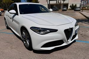 Alfa Romeo Giulia AT8 150CV - ANTIFURTO