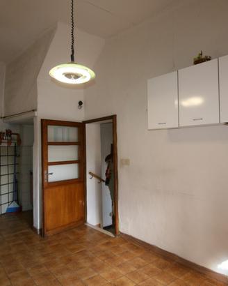 AP189 - Appartamento da ristrutturare nel cuore de