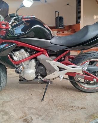 Kawasaki ER6N 