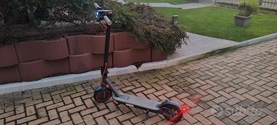 Monopattino Elettrico Aovopro