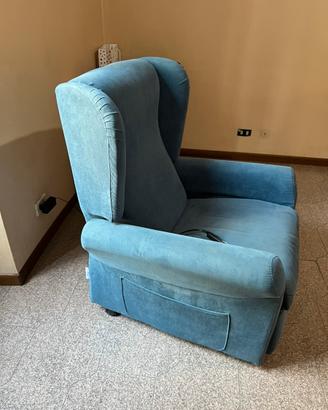 Poltrona elettrica alzapersone “Il benessere”