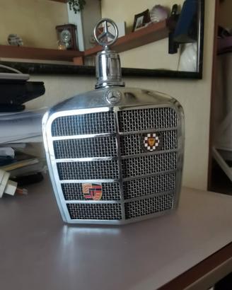 Grande bottiglia Mercedes degli anni 60
