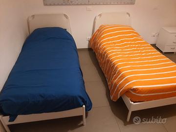 coppia di letti singoli Ikea 90 x 200