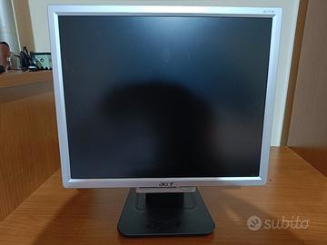Monitor Acer 17 pollici 