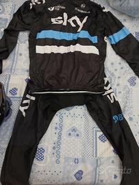 abbigliamento da ciclista 
