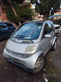Smart Ford two coupé 700