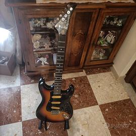 chitarra elettrica 
