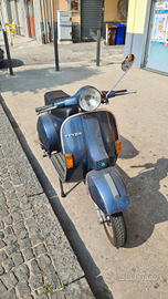 Vespa D'epoca 200 Pozzuoli