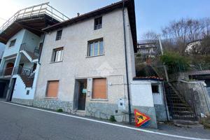 CASA SEMINDIPENDENTE A RANZANICO