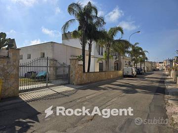 STRUTTURA TURISTICO-RICETTIVA