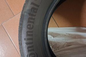 4 Pneumatici estivi continental 235/55/18
