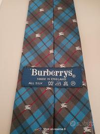 Cravatta Burberrys