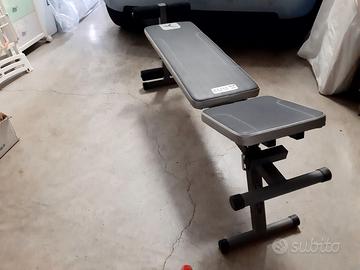 Panca reclinabile per esercizi ginnici