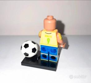 Minifigures Ronaldo il fenomeno in Brick Calcia