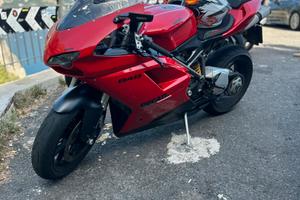 Ducati 848
