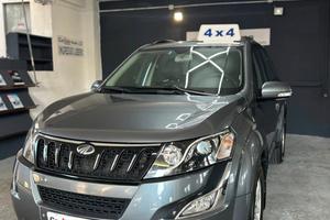 Mahindra XUV500 2.2 4X4 GANCIO TRAINO-7POS-2017
