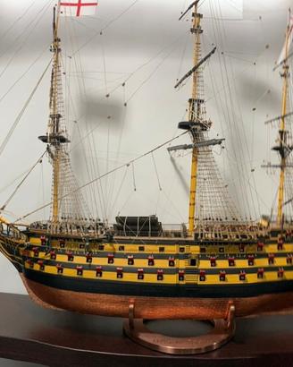 NAVE VICTORY