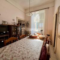 Appartamento a Napoli Via PLINIO 3 locali