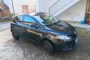 lancia ypsilon 2021 gpl