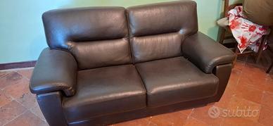 2 Divani in pelle nera
