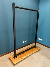 RELLA APPENDIABITI SU RUOTE IN LARICE E FERRO