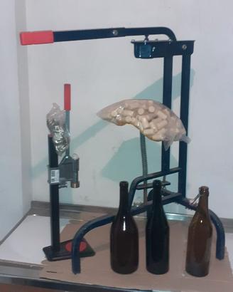 Tappatrici per tappi sughero/corona e bottiglie