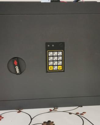 Cassaforte Cisa con combinatore elettronico 25lt 