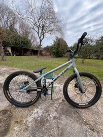 Bici da street trial extention edith 24”