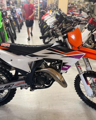 Ktm 125 SX 2024 anche motard