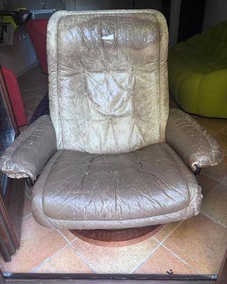 poltrona in pelle design reclinabile