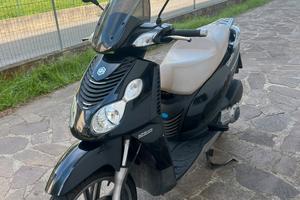 Piaggio Carnaby 125cc