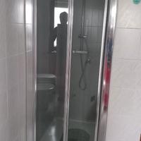 Vetro doccia + piastrelle rivestimento