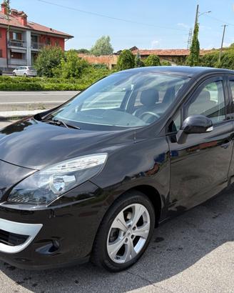Renault Scenic Scénic X-Mod 1.5 dCi 110CV Dynamiqu