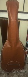 Chitarra classica senza corde
