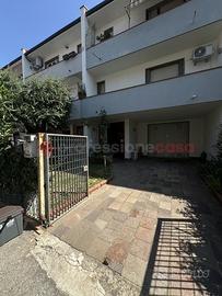 Duplex Campi Bisenzio [PARADISILIMITEVRG]