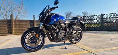 mt 07 2023 abs akrapovic