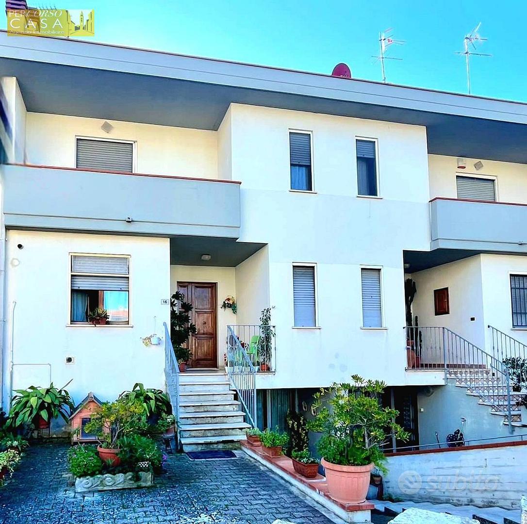 House in Sant'Omero, Garrufo - Vista 2
