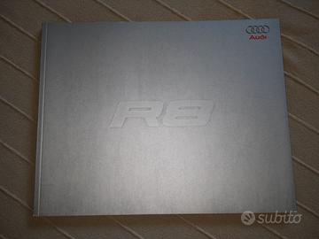 Libro di presentazione Audi R8 (2007-2015)