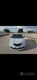 Lancia Ypsilon 1.2 69 CV 5 porte Platinum