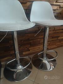 Coppia sgabelli, seduta spellata 