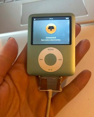 Ipod Nano 3rd generation 8 GB