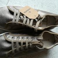 Scarpe donna di marca "VICTORIA" num. 39 (NUOVE)