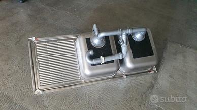 Lavello doppia vasca in acciaio inox